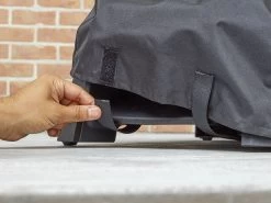 Weber Pulse 1000 Barbecue Hoes -Buitenkampeerwinkel 478002 478002 images other weber pulse 1000 barbecue hoes 2 ecommerce