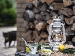 Feuerhand Baby Special 276 Soft Beige Stormlamp -Buitenkampeerwinkel feuerhand stormlamp beige 2 ecommerce 528b