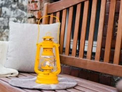 Feuerhand Baby Special 276 Signal Yellow Stormlamp -Buitenkampeerwinkel feuerhand stormlamp geel 2 ecommerce 5126