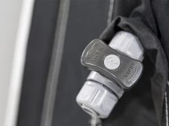 Dometic Rally Air All-Season 330 Drive-Away Campertent -Buitenkampeerwinkel kampa dometic uitlaat ventiel 2021 ecommerce 2af7 1